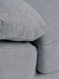Sofá chaise longue GEDVED derecha tela gris claro
