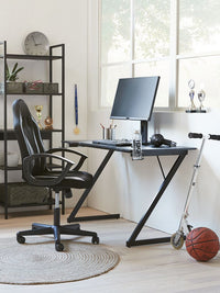 Escritorio gaming HALSTED 60x120 portabebidas+soporte negro